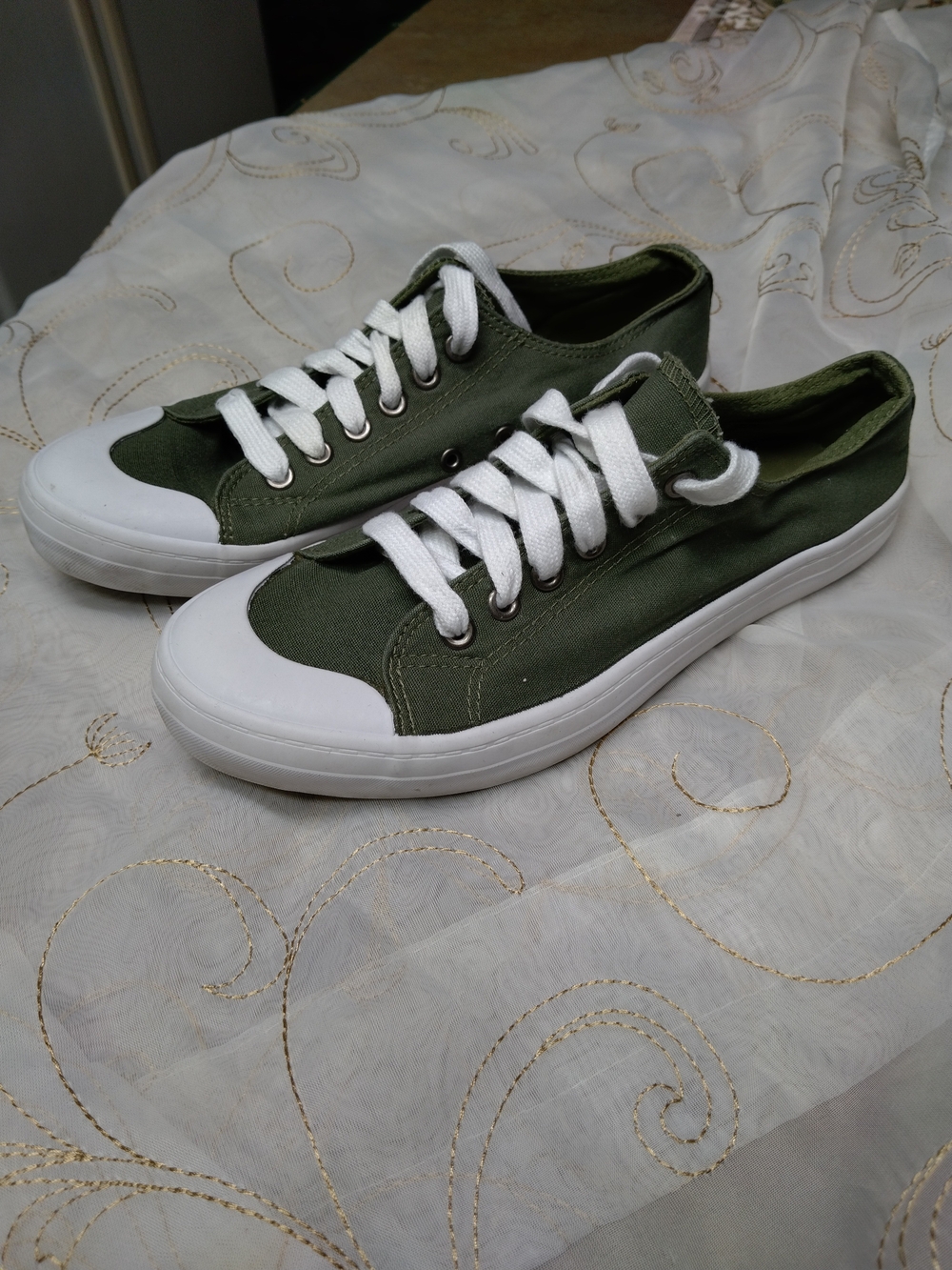 *LN* Women's Army Green ROXIE Canvas Sneakers By JOE BOXER